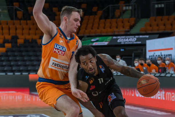 长约背后的 长约背后的