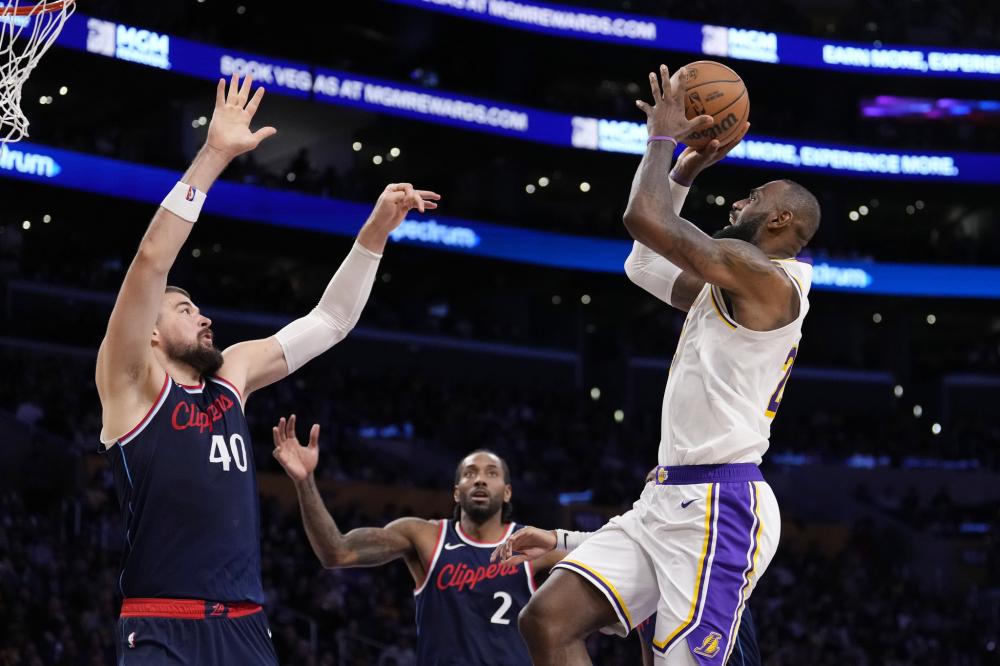 队时依旧出 队时依旧出