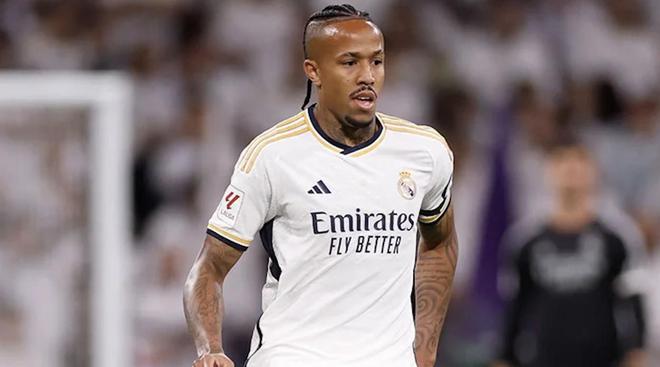 也在今日足 也在今日足