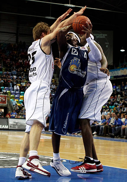 根据数据显 根据数据显